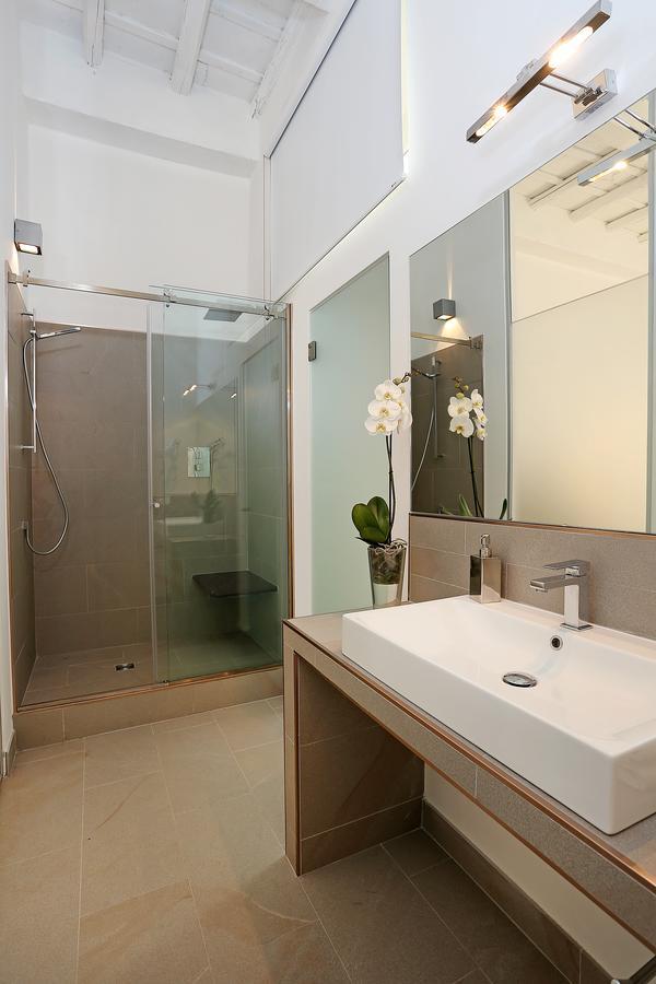 Domus Croce Bed & Breakfast Рим Екстериор снимка