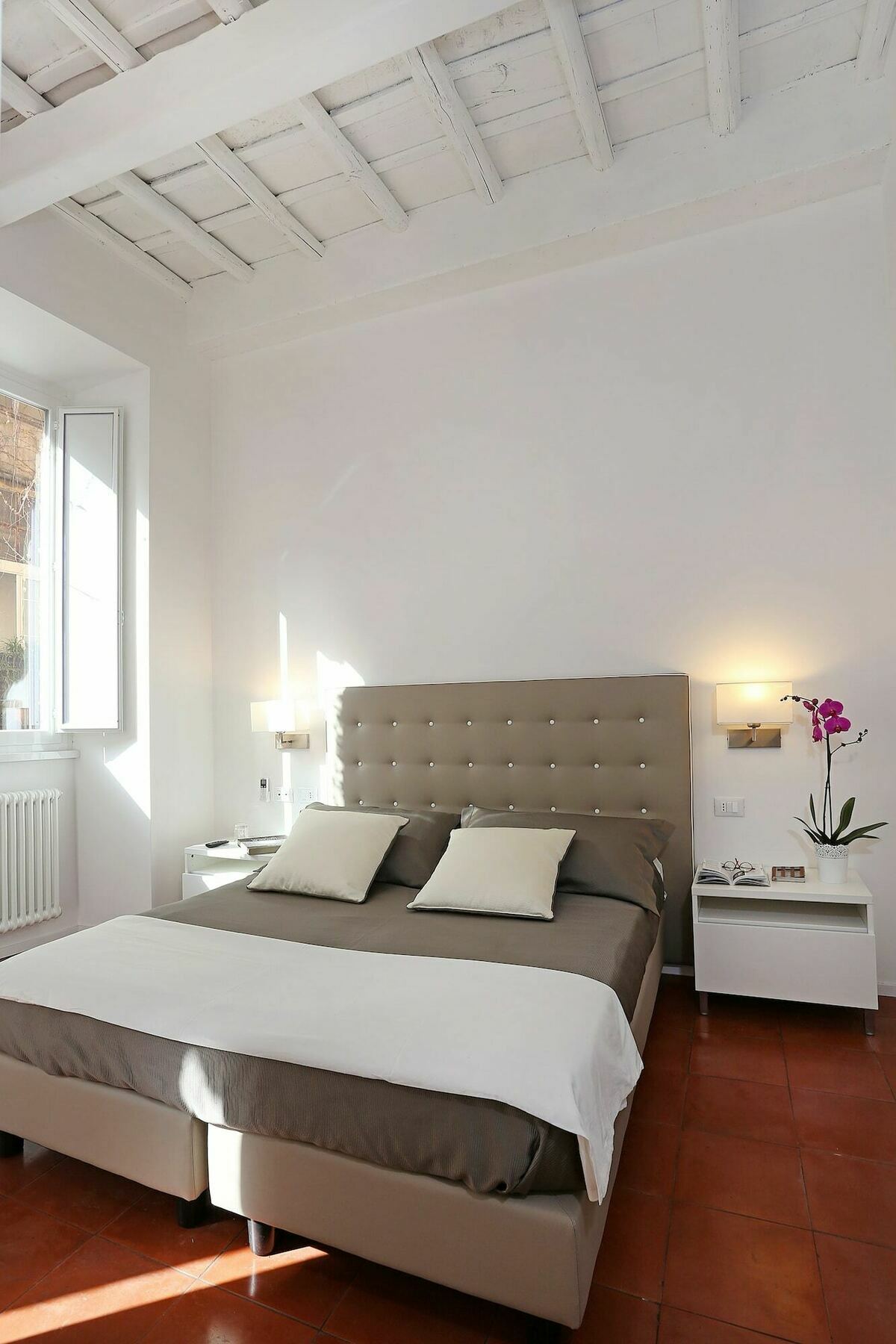 Domus Croce Bed & Breakfast Рим Екстериор снимка